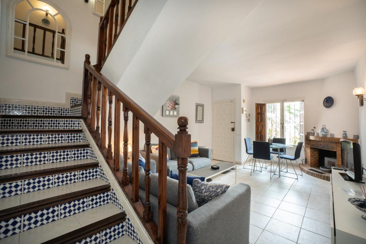 Nueva Nerja 71 Menyber Villa Екстериор снимка