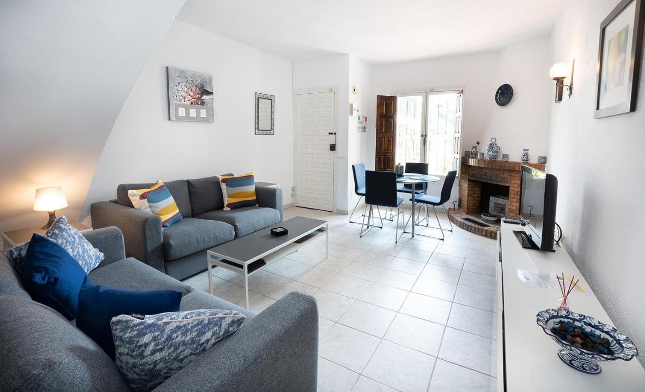 Nueva Nerja 71 Menyber Villa Екстериор снимка